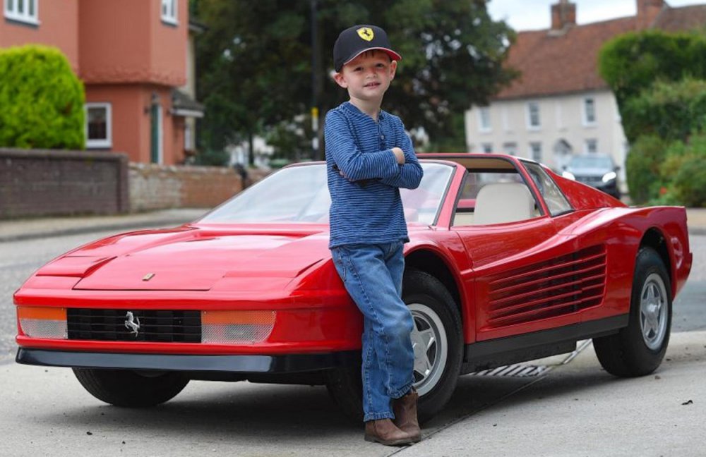 Самый дорогой детский автомобиль был выпущен в 90-х