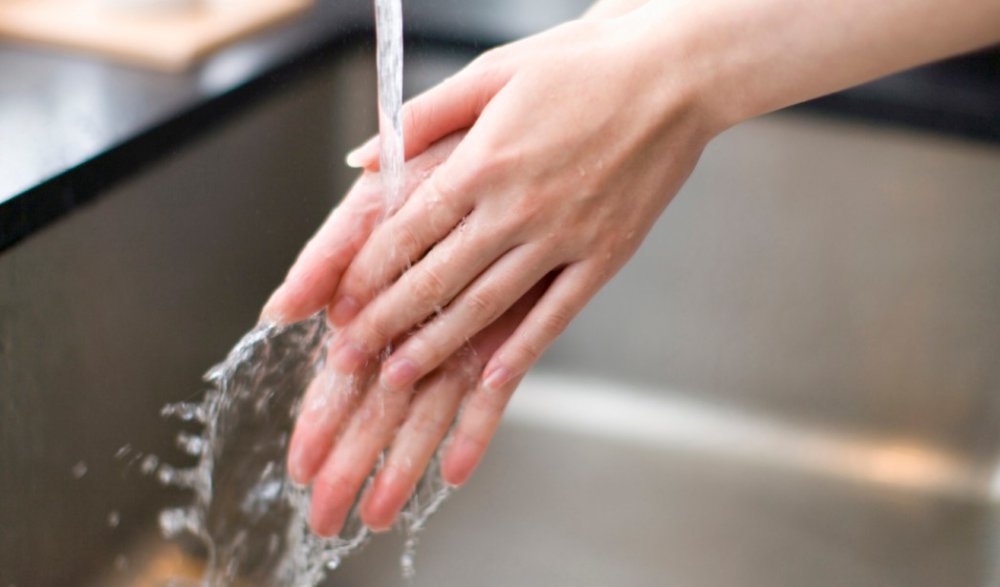 Почему так важно мыть руки в период пандемии